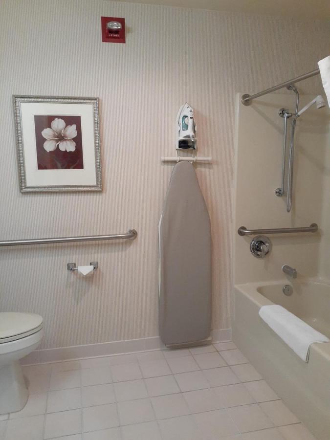 Country Inn & Suites By Radisson, Freeport, Il Esterno foto