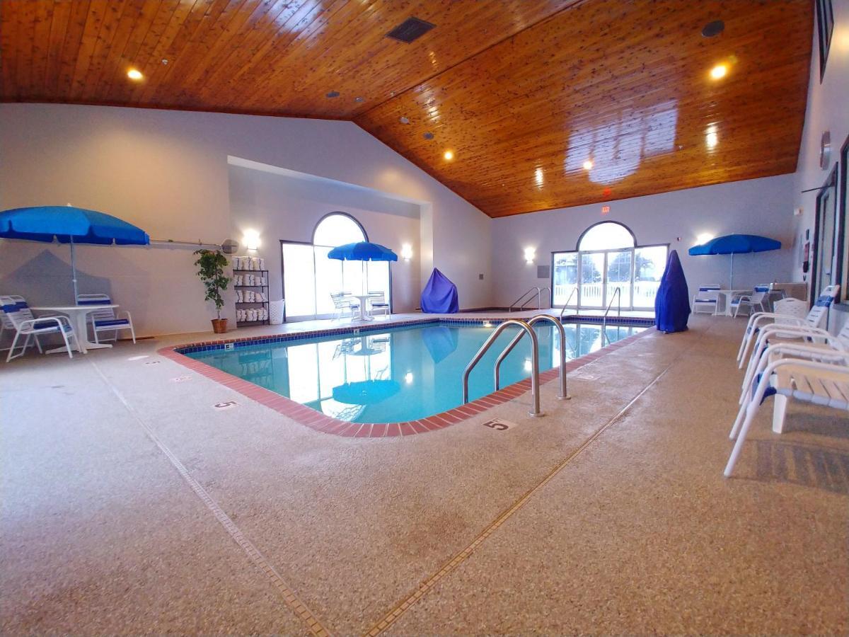 Country Inn & Suites By Radisson, Freeport, Il Esterno foto